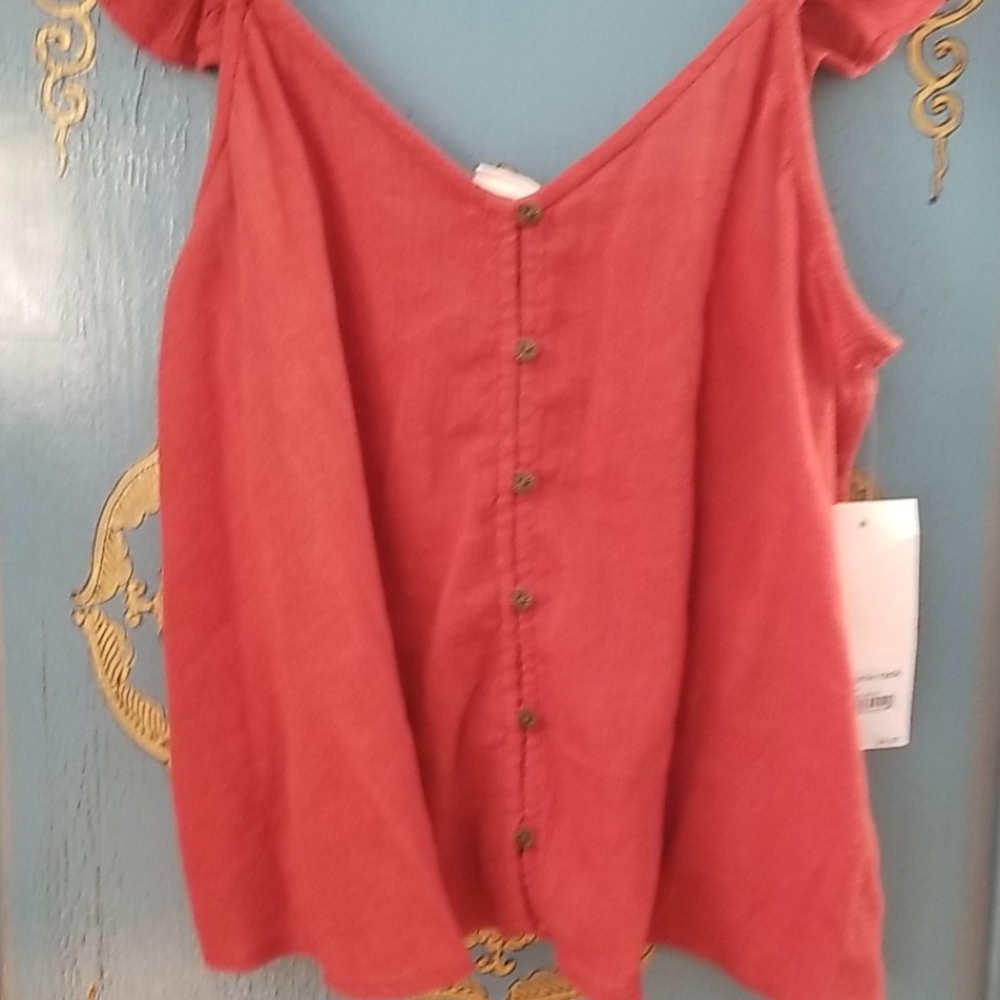 Adorable top ♡ - Picture 2 of 4